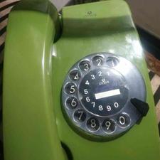 تلفن قدیمی نوستالژی در شیپور