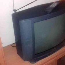 تلویزیون رنگی بیست ویک اینچ در شیپور