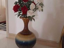 گلدان سفالی و گلهای روز در شیپور