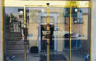 100 متر مغازه لوکیشن عالی بلوار شیرودی