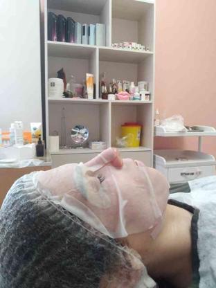 انواع خدمات تخصصی و درمانی پوست در گروه خرید و فروش خدمات و کسب و کار در تهران در شیپور-عکس1