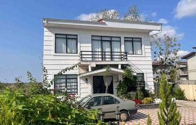 ویلای نوساز و شهرکی شیک300 متر