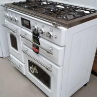 اجاق گاز پنج شعله( طرح فر) مارک تکنو نو و آکبند