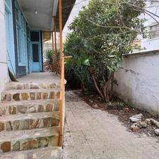 رهن و اجاره خانه ویلایی 350 متری در خیابان هراز