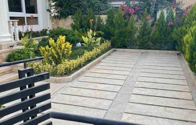 فروش ویلا 300 متری فول شهرکی ، روبروی دریاکنار