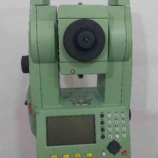 دوربین نقشه برداری tcr805 لایکا لیزری