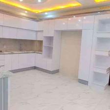 آپارتمان 145 متری بر دوم خیابان شهدا