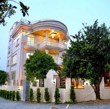 ویلا 600متر در مرکز شهر