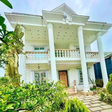 ویلا دوبلکس مبله 480 متر زمین ویو جنگل