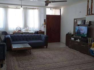 آپارتمان 130 متر در شهرک فرمانداری