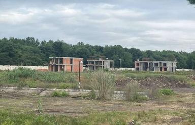 زمین ساحلی شهرکی برند قطعات 500 تا 700 متر سرخرود سنددار