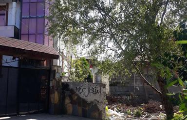 فروش خانه و کلنگی 240 متر در بلوار کریمی