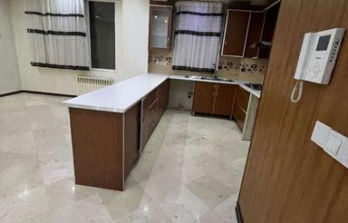 رهن کامل آپارتمان 85 متری در فرمانیه تاپ لوکیشن
