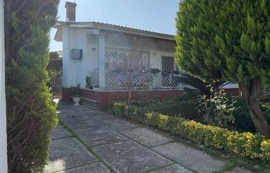 فروش ویلا شهرکی استخردار300 متر سنددار در ایزدشهر