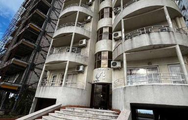 آپارتمان واقع در مجموعه هتل ستاره دریا چمخاله100متر