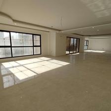 فروش آپارتمان 380 متر در خیابان هراز