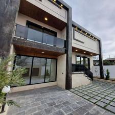 نیم پیلوت سند تک برگی همراه با استخر چهار فصل