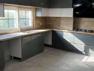 175 متر آپارتمان لوکس با ویوی بی نظیر