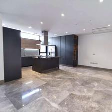 رهن کامل آپارتمان 200 متری در سنبل فرمانیه