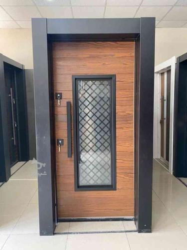 درب ضد سرقت اتاقی ضدسرقت IYT پنجره upvc