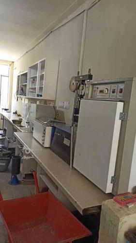 آزمایشگاه بتن و خاک در کرمانشاه