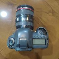 دوربین مارک4 به همراه لنز 24.105 و لنز 50