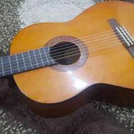 گیتار یاماها c 40