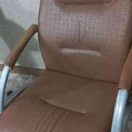 صندلی فلزی چرمی