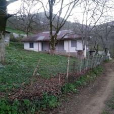 500 متر خانه محوطه سه نبش در ییلاق روشنده رضوانشهر