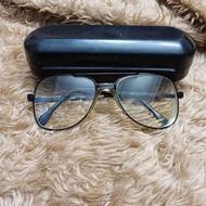 فرم عینک طبی با جعبه