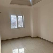 آپارتمان 155 متر نوساز در خیابان میرزای شیرازی