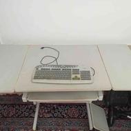 میز کامپیوتر و لپ تاپ