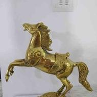 مجسمه اسب برنجی حدودا 5 کیلوگرم