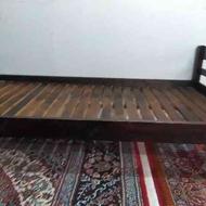 تخت یکنفره چوبی