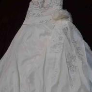لباس عروس ففط یک بار استفاده شده