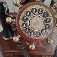 تلفن کلاسیک ملوان رترو