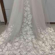 لباس عروس شکوفه دوزی