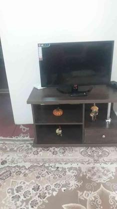 میز تلویزیون سایز حدودا 100در 50 سانت در گروه خرید و فروش لوازم خانگی در خراسان رضوی در شیپور-عکس1