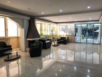 رهن کامل آپارتمان 150 متری سه خواب در برج سعادت آباد