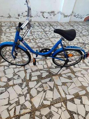 دوچرخه مسافرتی تاشو ...رنگ آبی در گروه خرید و فروش ورزش فرهنگ فراغت در مازندران در شیپور-عکس1