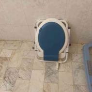 یک عدد توالت فرنگی