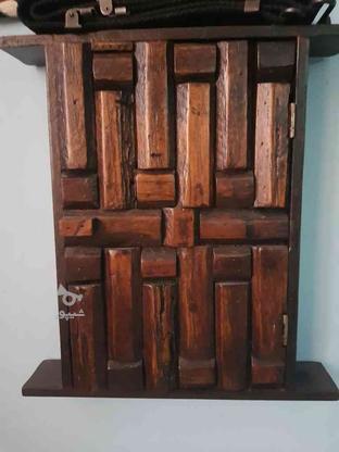 جعبه جاکلیدی بسیار قدیمی چوب گردویی هنری در گروه خرید و فروش لوازم خانگی در آذربایجان شرقی در شیپور-عکس1