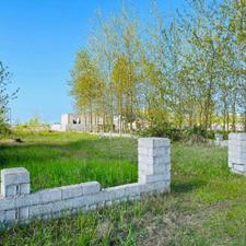 زمین 600 متر رو به رشد و ترقی