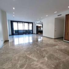 رهن کامل آپارتمان مدرن نوساز 200 متری در نیاوران