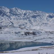 سله بن/نزدیک ترین شهرک به دریاچه سد نمرود/490 متر  