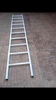 نردبان فلزی ده پله ارتفاع 4متر عرض 50 وزن حدود 33کیلو در گروه خرید و فروش لوازم خانگی در قزوین در شیپور-عکس1