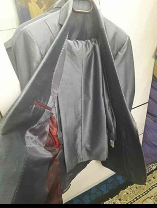 یه دست کت و شلوار و یه کت تک سایز 44 تا 48 در گروه خرید و فروش لوازم شخصی در اصفهان در شیپور-عکس1