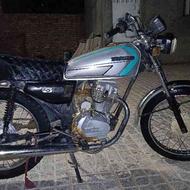 موتورسیکلت پیشتاز88