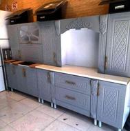 کابینت آشپزخانه دارای کشو و طبقه