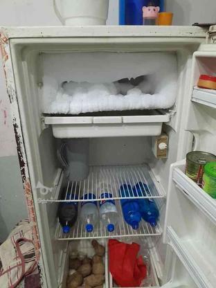 یک یخچال امرسان دارم برای فروش در گروه خرید و فروش لوازم خانگی در هرمزگان در شیپور-عکس1